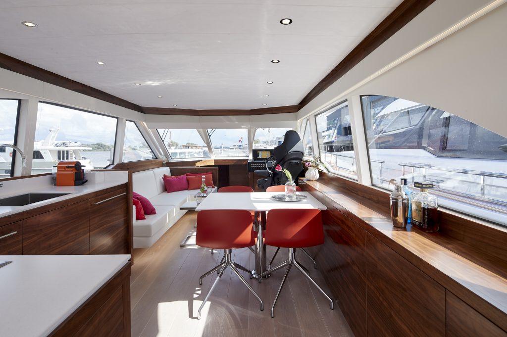 Belle histoire salon